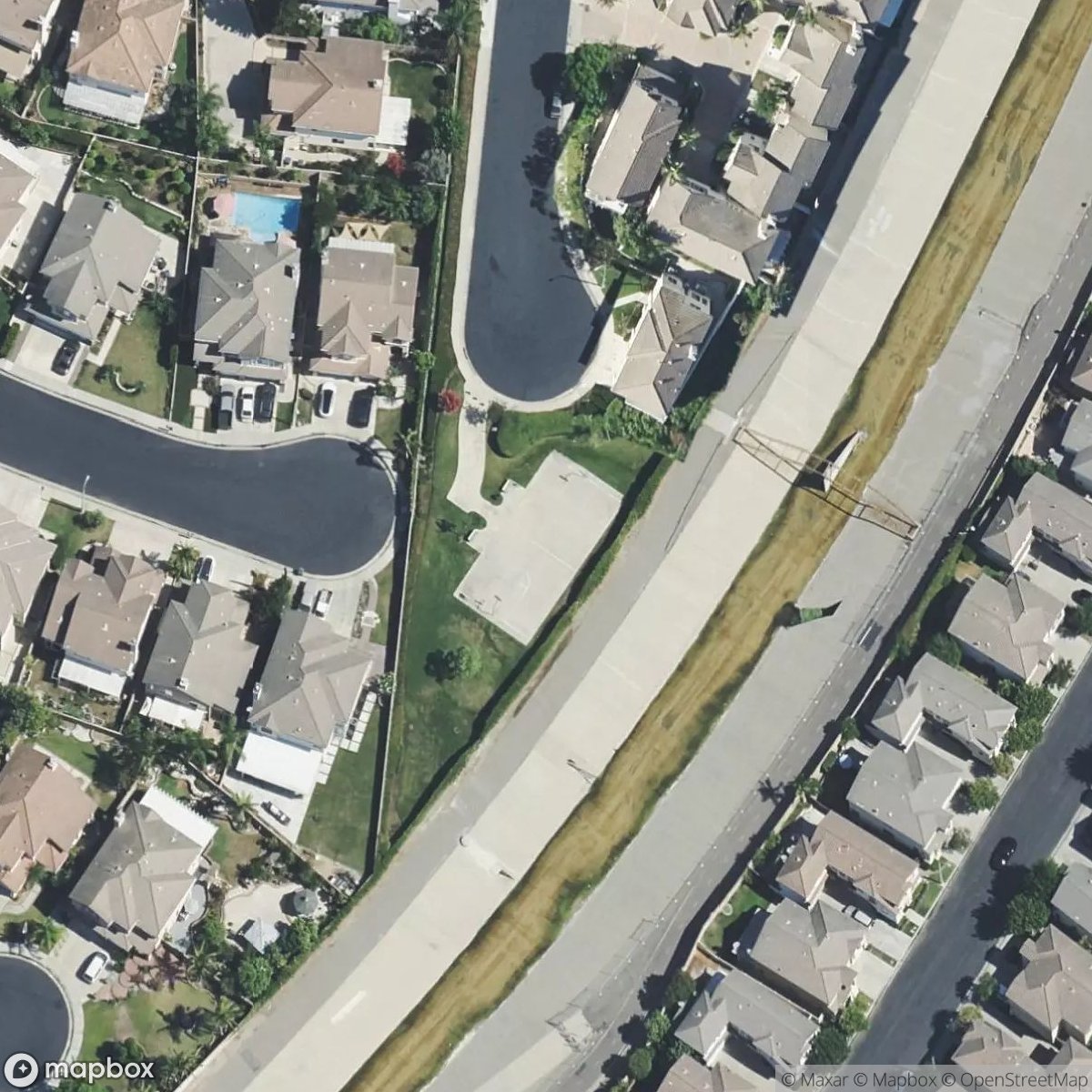 Creekside Place Basketball Court