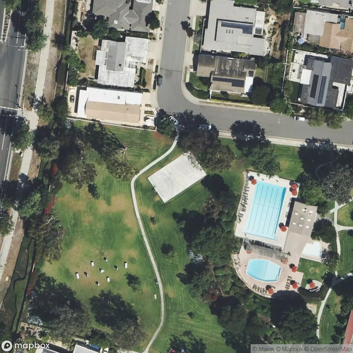 Turtle Rock Basketball Court