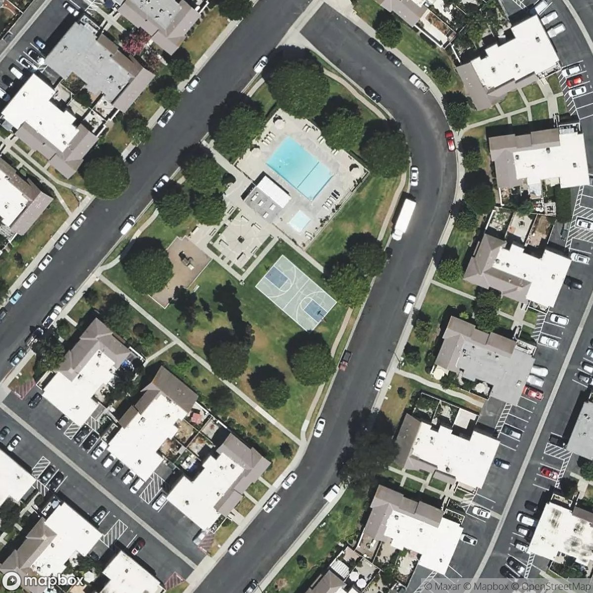 El Camino Real Basketball Court